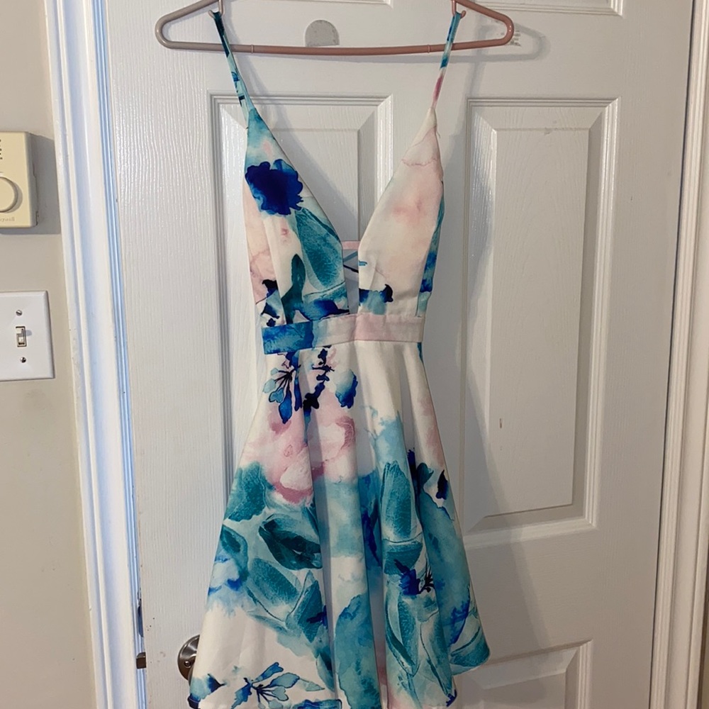 Floral dress size M